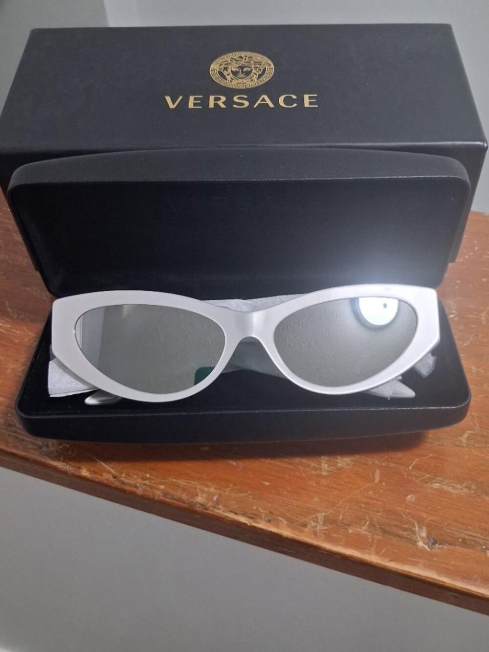 ✂️Price Cut! NWOT Auth VERSACE Sunglasses Model VE 4470-B - Perla Gray 🔥🔥